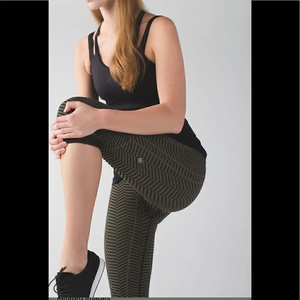 Lululemon in the flow crop ll heathered fatigue green